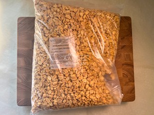 Чипсы: Арахис со вкусом сыра с чесноком