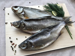 Икра минтая вяленая: Плотва вяленая